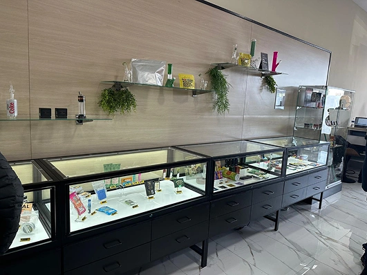 FIRELEAF storefront